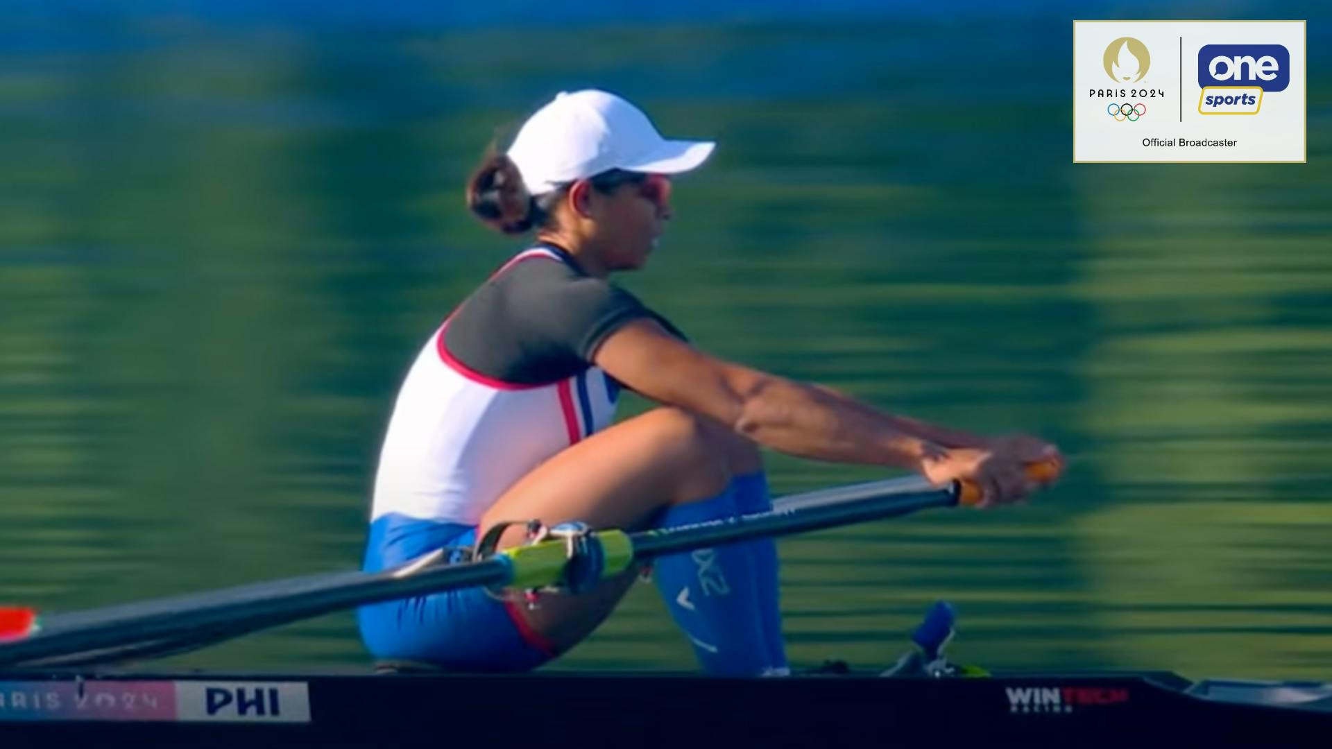 Joanie Delgaco finishes first in repechage heat to make quarterfinals in single sculls of Paris 2024